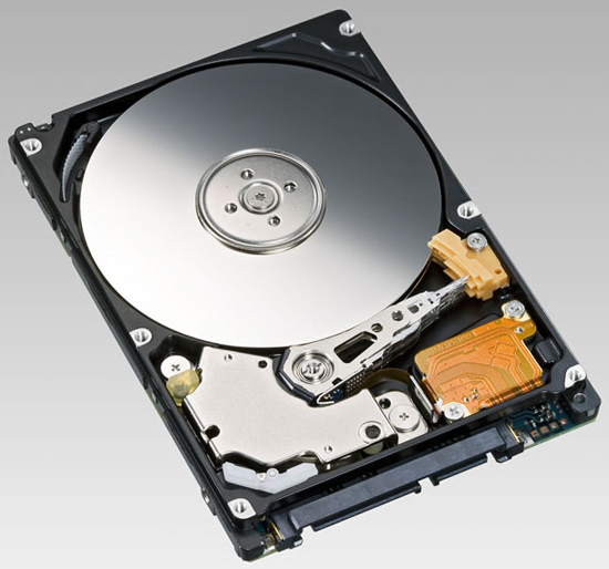  ## Fujitsu'dan 7/24 Kullanıma Yönelik Yeni Sabit Diskler ##