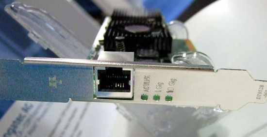  ## Intel'den 10Gb Destekli, Aktif Soğutmalı Ethernet Kartı ##