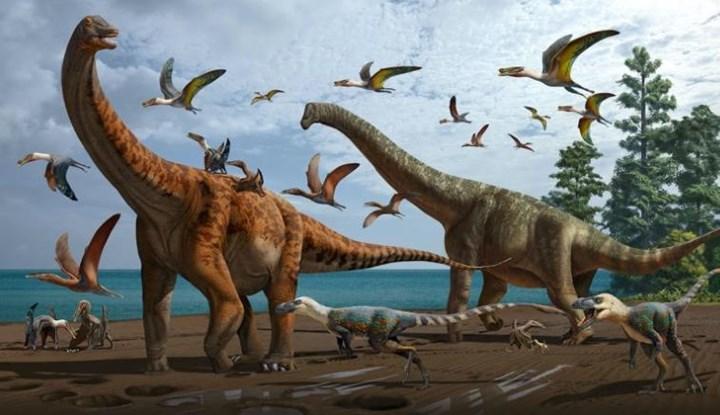 Bilim insanları mavi balinalar kadar büyük iki dinozor fosili keşfetti