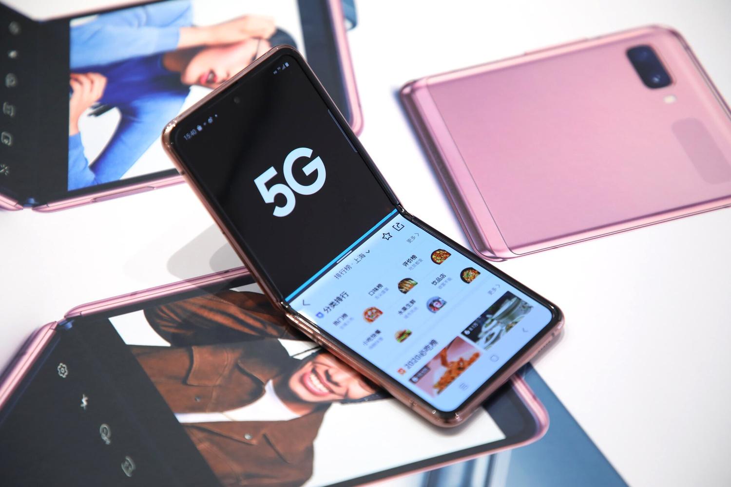 Flip 3 5g. Galaxy z flip3 5g. Galaxy z Flip 5g. Samsung z Flip 5g. Samsung z Flip 3 5g.