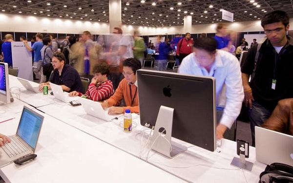 Apple, WWDC etkinliğini yılda iki defa mı düzenleyecek ?