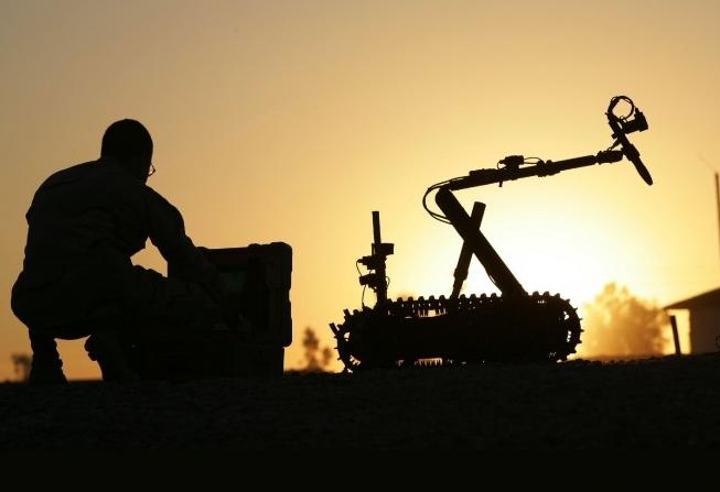 Afganistan'daki her 50 askerden biri robot