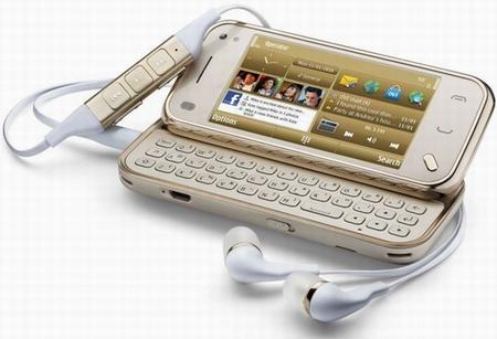 Nokia N97 Mini - Gold Edition; Gösteriş meraklılarına özel cep telefonu