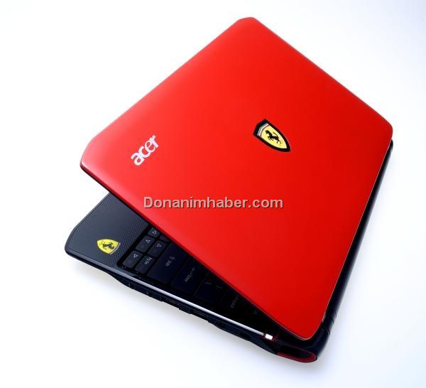 Netbook pistinde bir Ferrari; Acer'dan Ferrari One