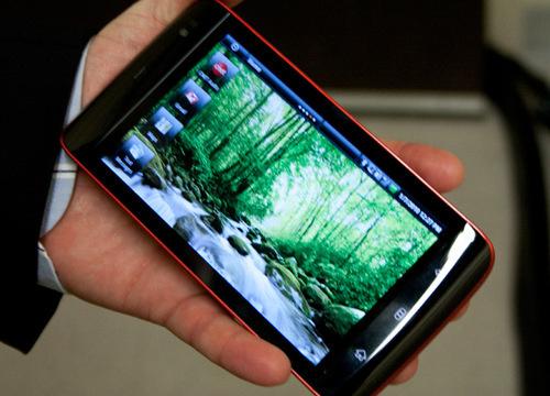 Dell Mini 5, Android işletim sisteminin 1.6'dan yeni bir sürümüyle lanse edilecek
