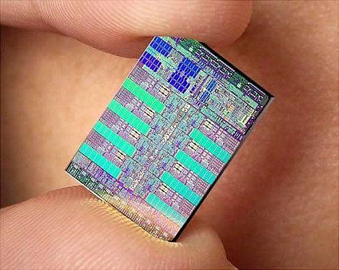 Cell işlemcisi 6GHz'i, Intel'in 80 çekirdekli işlemcisi ise 4GHz'i hedefliyor, X1950GT yolda 