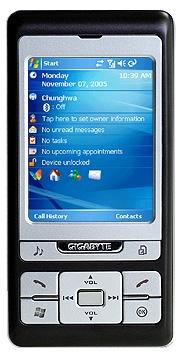 Gigabyte'tan dünyanın ilk çoklu dil desteği veren PDA telefonu