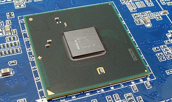 Intel P55 çipsetini B3 revizyonuyla güncelliyor