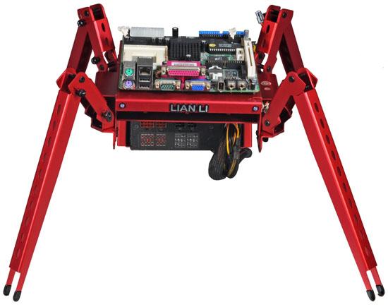 Lian Li örümcek tasarımlı yeni kasa modeli PITSTOP PC-T1'i tanıttı