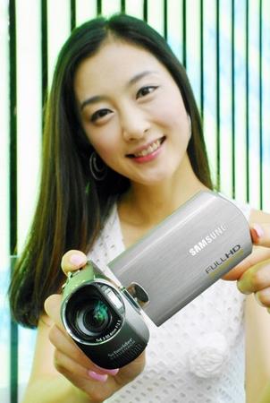 Samsung'dan yeni bir Full HD video kamera: HMX-M20