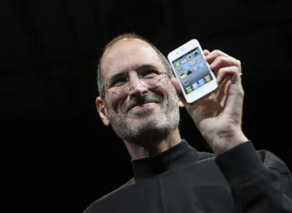 Apple: Beyaz renkli iPhone 4 bu ayın sonunda satışa sunuluyor