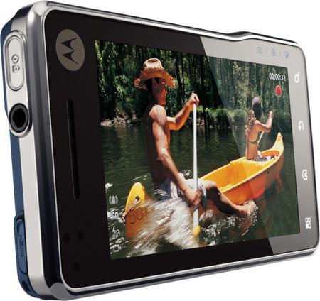 Motorola XT720 Milestone, 19 temmuzda İngiltere sahillerine vuruyor