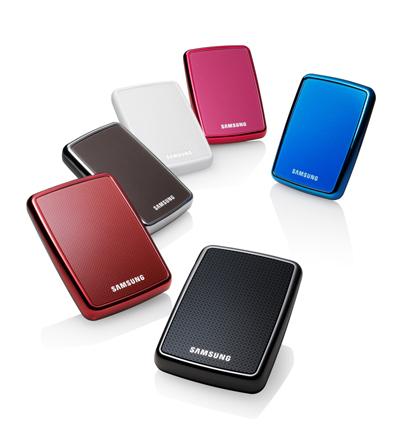 Samsung'dan Rengarenk Yeni Taşınabilir Hard Diskler 