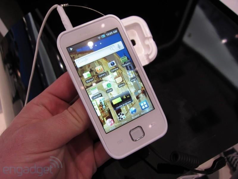 Samsung'dan Android işletim sistemi taşınabilir medya oynatıcı: Galaxy Player 50 