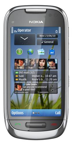 Nokia'dan C serisine Symbian^3 işletim sistemli iki yeni üye: C7 ve C6-01