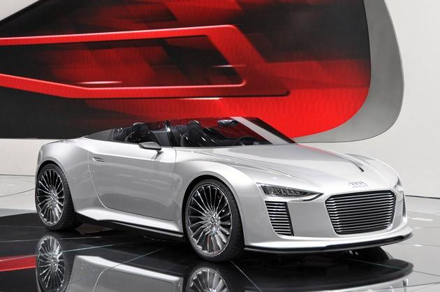 Audi'nin Yeni Elektrikli Canavarı: e-tron Spyder