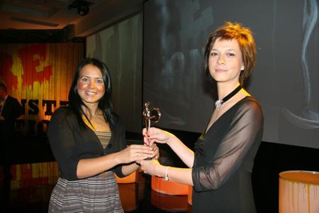 TURKCELL'e 3 Golden Drum Ödülü