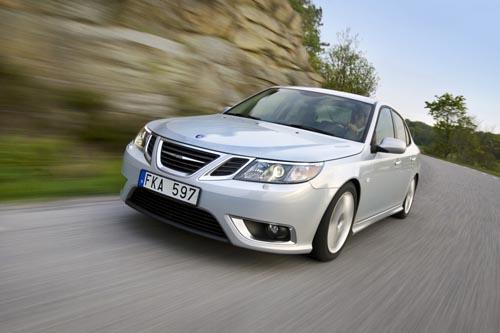 Volvo ve Peugeot'dan sonra Saab da dizel-hybrid atağına geçti