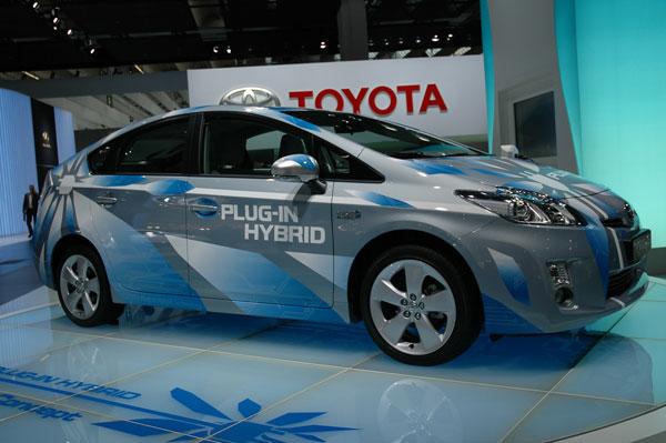 Toyota, Prius Plug-in Hybrid'i Çin'de test edecek