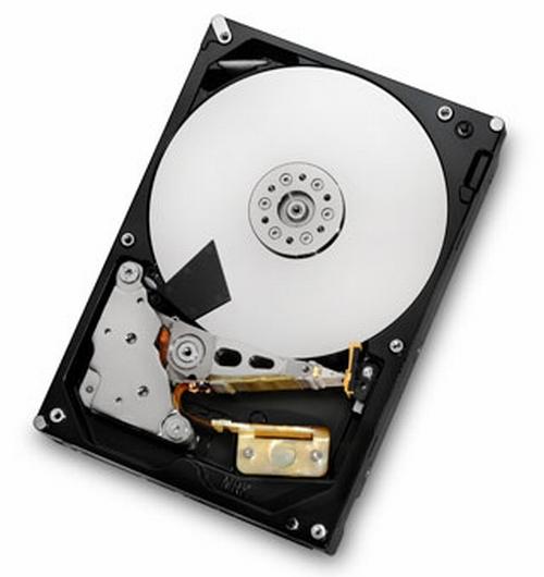 Hitachi 3TB kapasiteli sabit diskini satışa sunuyor