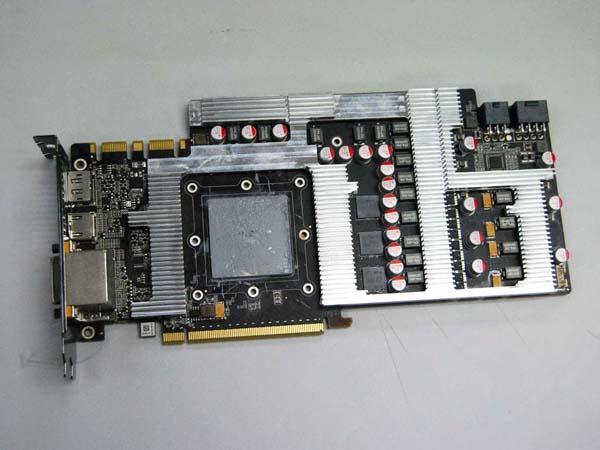 Zotac'dan 16 fazlı güç tasarımına sahip GeForce GTX 580 Extreme Edition 