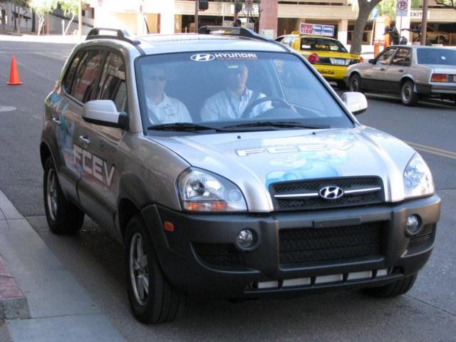 Hyundai, yakıt pilli SUV modeli Tuscon ix'in testlerine başlıyor