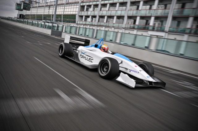 Elektrikli otomobillerin yarışacağı Formula serisi geliyor: Formulec EF01