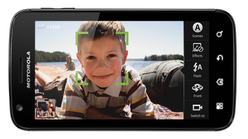 Motorola ATRIX 4G, yazılım güncellemesiyle 1080p video kaydı yapabilecek