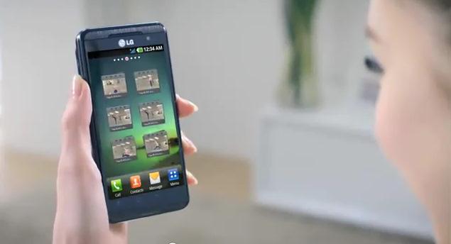 İşte LG'nin Optimus 3D için hazırladığı reklamlardan birisi; artık telefon açık ve net