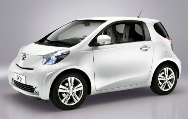 Elektrikli Toyota iQ EV prototipi Cenevre Auto Show'da tanıtılacak