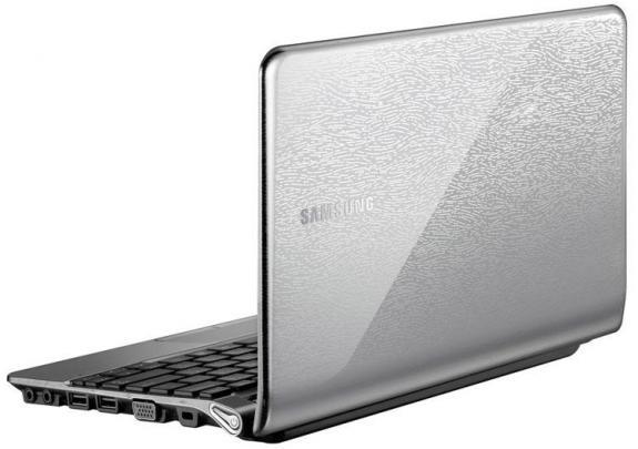 Samsung çift çekirdekli işlemci kullanan yeni netbook modeli NC210'u pazara sunuyor