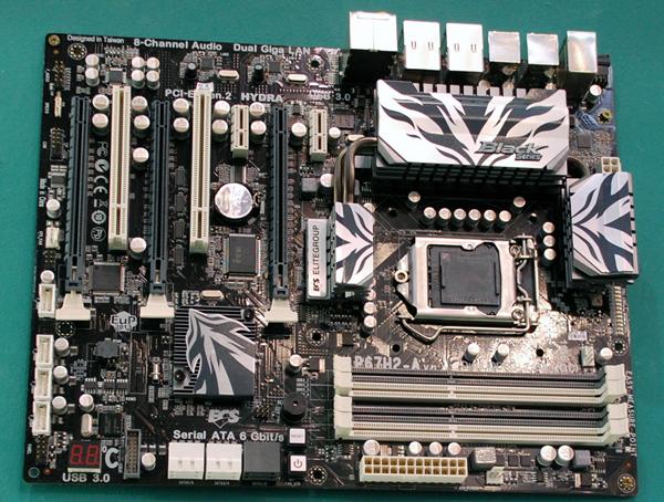 ECS, AMD ve Nvidia ekran kartlarını birlikte çalıştırabilen P67 çipsetli anakartını tanıttı