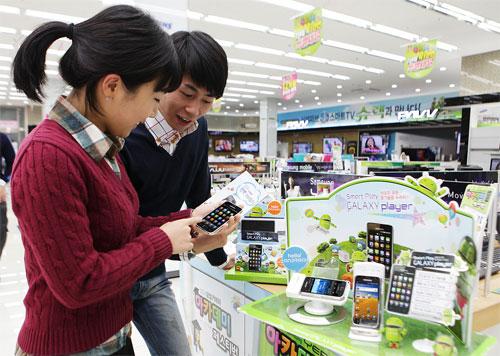 Samsung Galaxy Player (YP-GB1), G. Kore'de 10 günde 20.000'lik satış barajını aştı