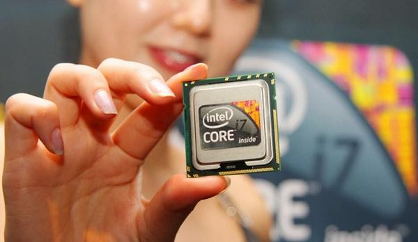 Intel  6 çekirdekli Core i7-980X işlemcisi için emeklilik sürecini başlatıyor