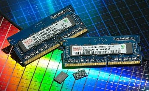 Hynix 2400MHz'de çalışan DDR4 DRAM ve bellek modülü hazırladığını duyurdu