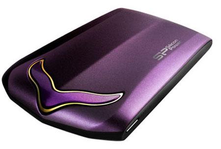 Silicon Power'dan farklı tasarıma sahip USB 3.0 destekli harici sabit disk: Stream S20
