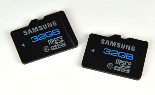 Samsung'dan 12 MB/sn yazma, 24 MB/sn okuma hızına sahip 32 GB microSDHC kart