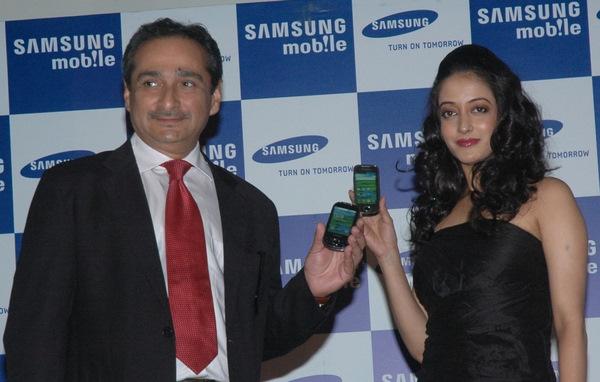 Samsung, Hindistan'daki akıllı telefon pazar payını %40'a yükseltmeyi hedefliyor