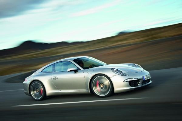 Yeni nesil Porsche Carrera resmi olarak ortaya çıktı