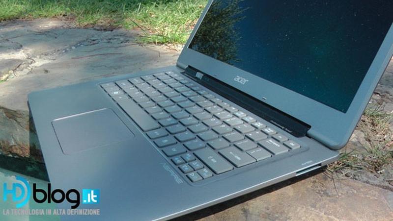 Acer'ın MacBook Air'a rakip ultra-ince notebook modeli Aspire 3951 görüntülendi