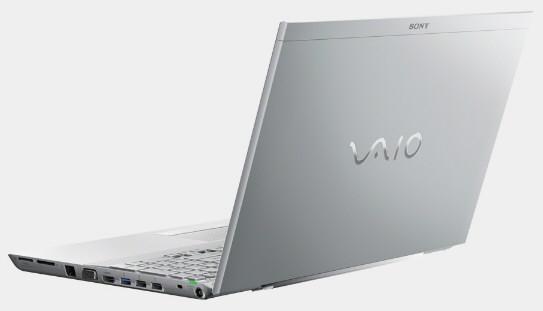 Sony; 15.5 inçlik Vaio SE'yi satışa sunuyor