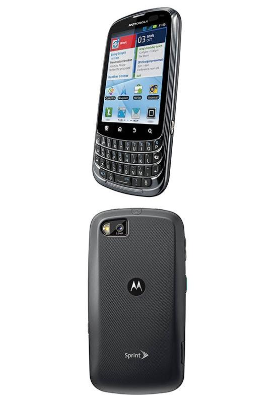 QWERTY klavye ile Android 2.3'ü buluşturan Motorola Admiral resmiyet kazandı