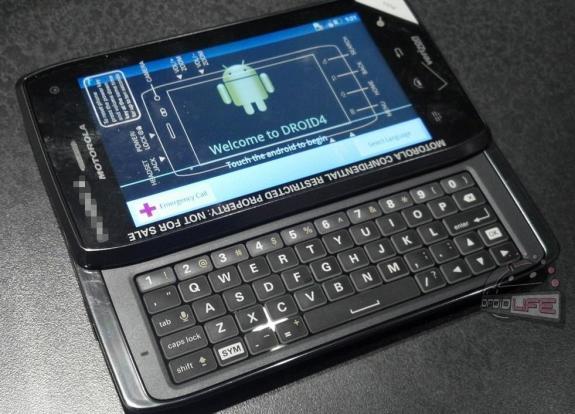 Motorola'nın yeni telefonu Droid 4 görüntülendi