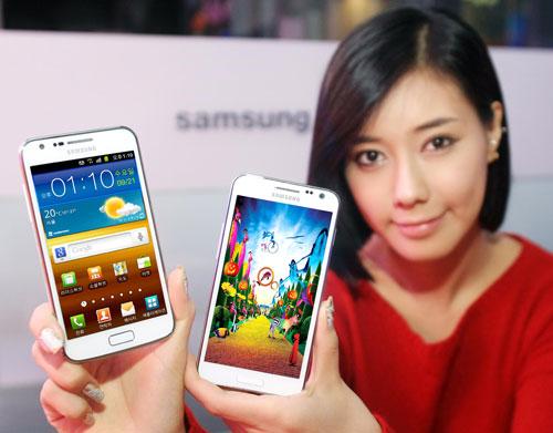 Samsung Galaxy S II LTE, beyazlara büründü