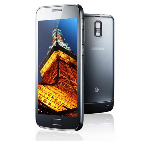 Çift sim kart girişli Samsung I929 Galaxy S II Duos Çin'de tanıtıldı