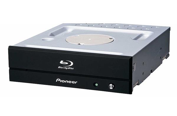 Pioneer 6x yazma hızına sahip yeni Blu-ray XL yazıcısını duyurdu. BDR-S07