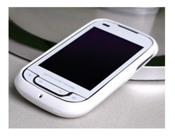 Çift sim kart destekli LG Optimus Link'e beyaz renk seçeneği eklendi