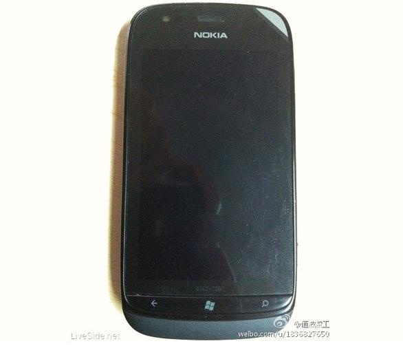 Nokia Lumia 719 görüntülendi