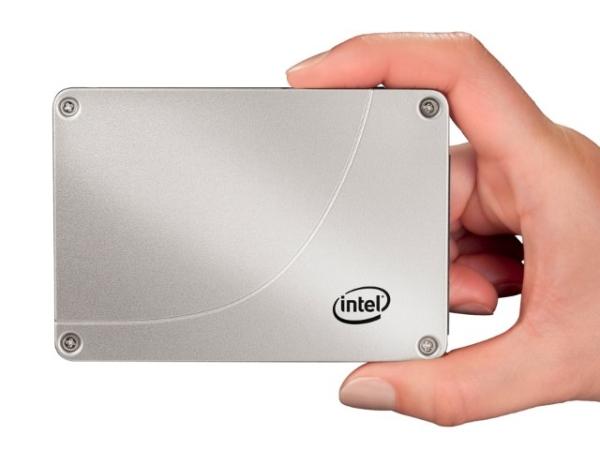 Intel 1.6TB kapasiteli yeni SSD sürücü hazırlıyor