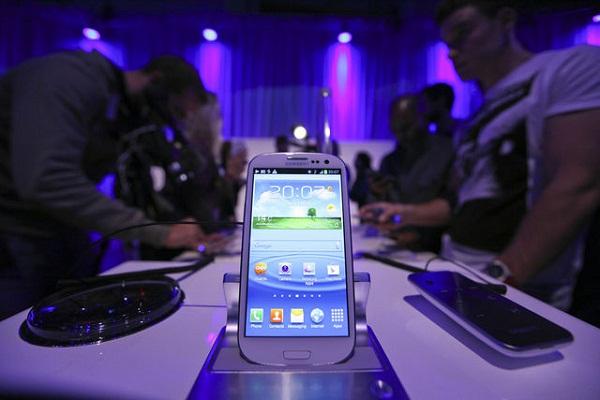 Samsung'tan, ikinci çeyrekte rekor işletim karı ve 19 milyon Galaxy SIII satışı bekleniyor